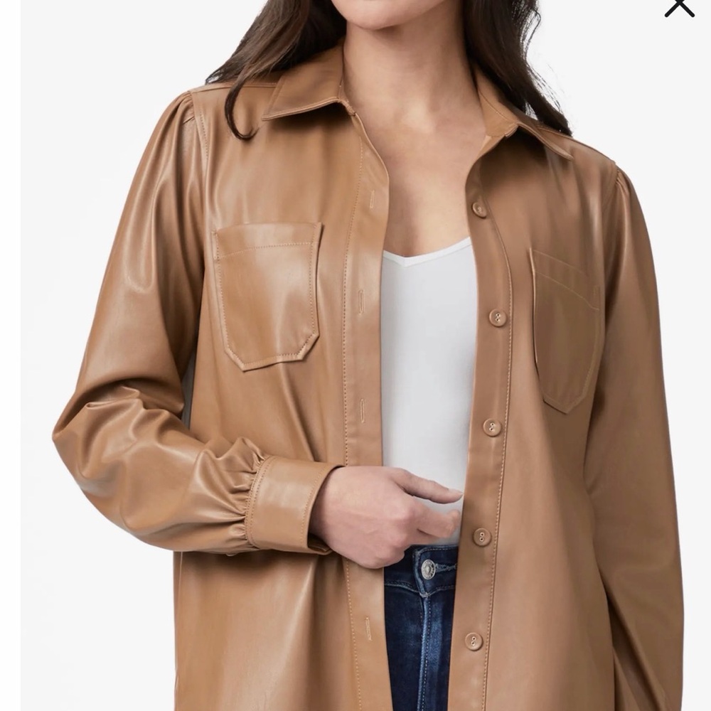 Aritzia Wilfred Vegan Leather Shirt in tan Never Worn
